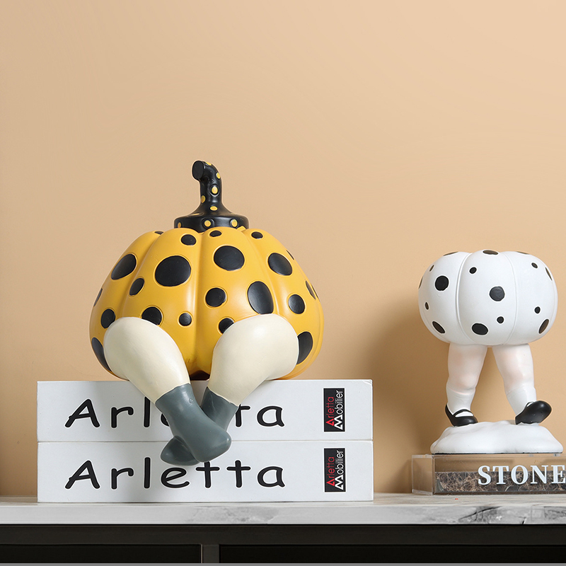 Abstract Sculpture Resin - ตุ๊กตาฟักทองลายจุดแบบนามธรรม ของตกแต่งเรซิ่นสร้างสรรค์ งานประติมากรรมสำหรับตกแต่งห้องนั่งเล่น สำนักงาน ของขวัญวันเกิด