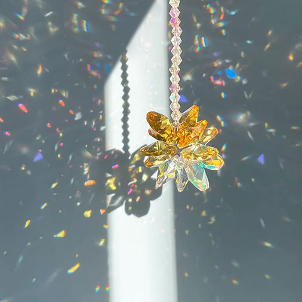 เครื่องประดับแขวนรูปดาวคริสตัล - Crystal Sun Catcher บทวิจารณ์และราคา