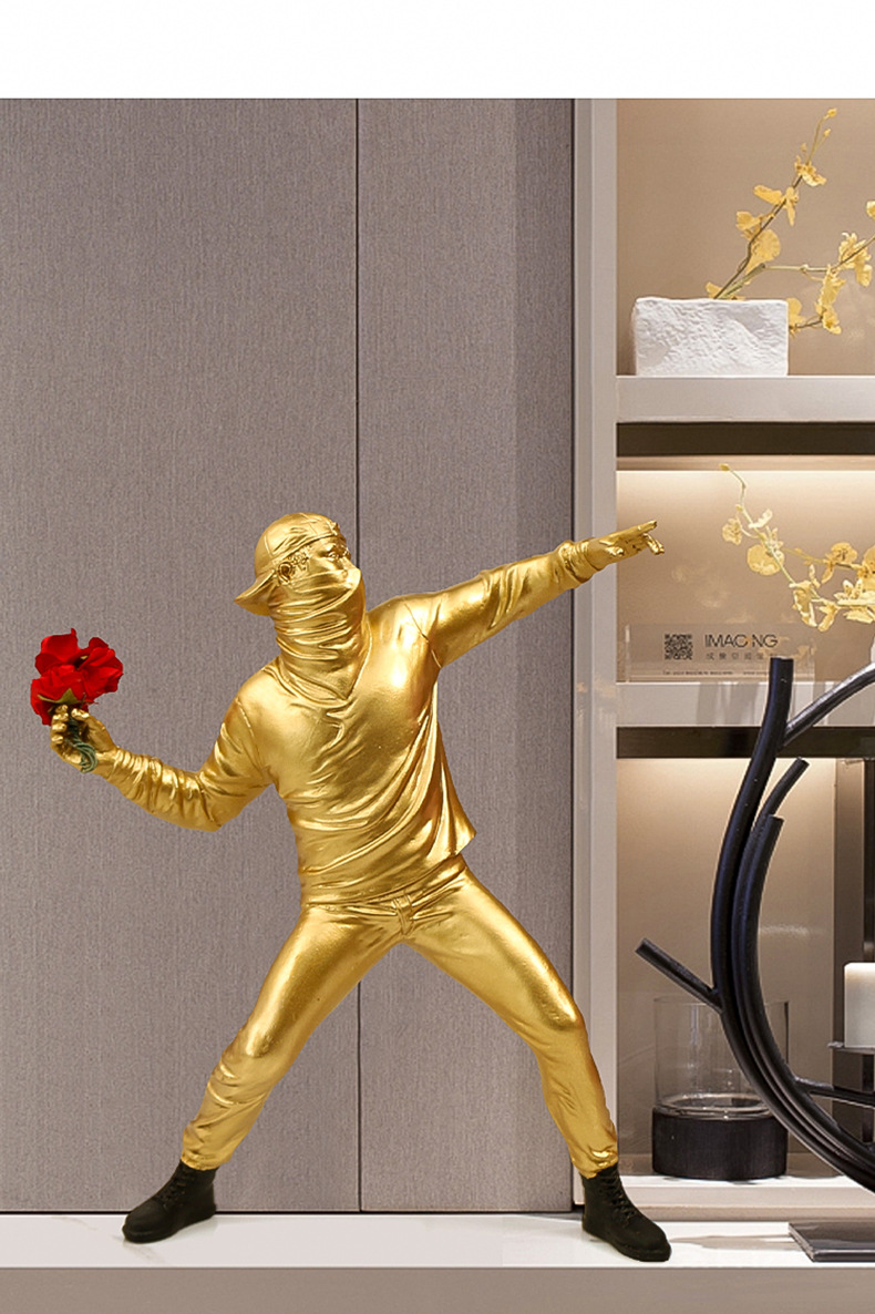 Banksy รูปปั้นศิลปะแอบสแตรกยัง - Abstract Sculpture Resin บทวิจารณ์และราคา